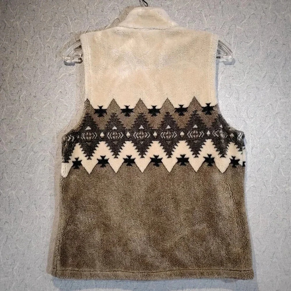 Cleo Women's Brown  and Tan Plush Sleeveless Vest in Size Small - Picture 5 of 10